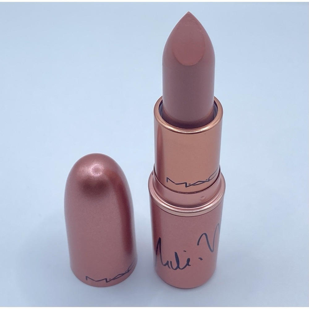 MAC Amplified Creme Lipstick Nicki Minaj NICKI'S NUDE Limited Edition NWOB